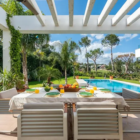12 Guests - Prime Golf Oasis - Host Villa Malaga