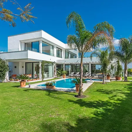 12 Guests - Prime Golf Oasis - Host