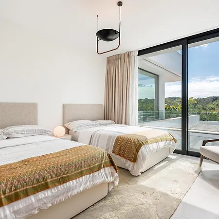 12 Guests - Prime Golf Oasis - Host Malaga